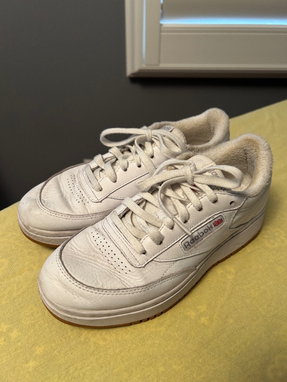 Reebok Classic Leather Sneakers - White (Women's 8.5)